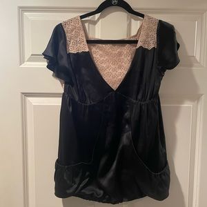 twinkle by wenlan Black Silk and Pink Lace Top - size 6